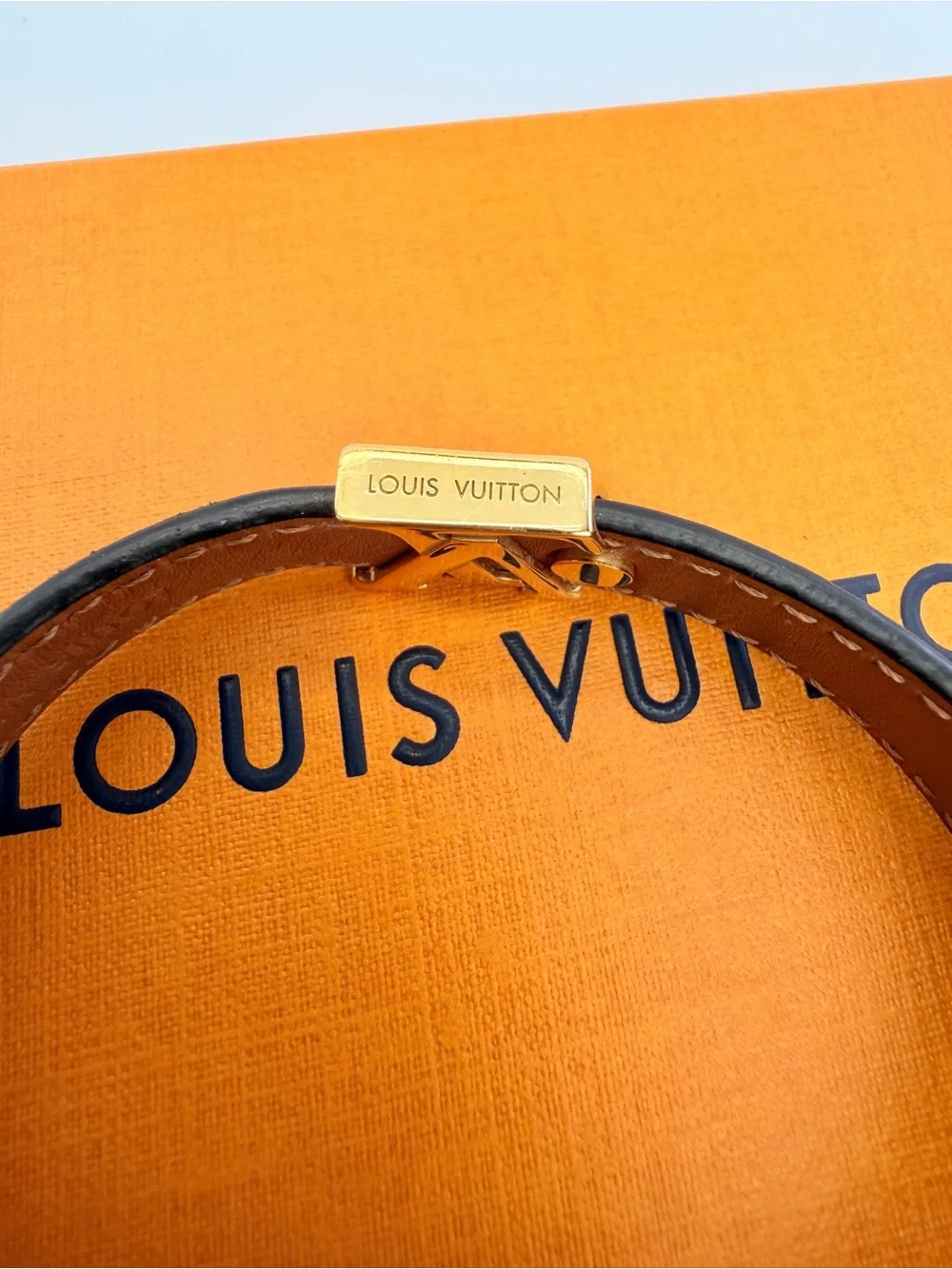 Louis Vuitton Calfskin Iconic Bracelet 19 Black